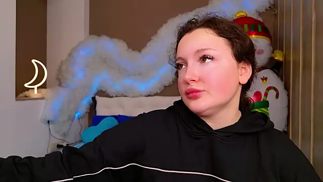 GloriNichols online show from December 2, 6:04 am