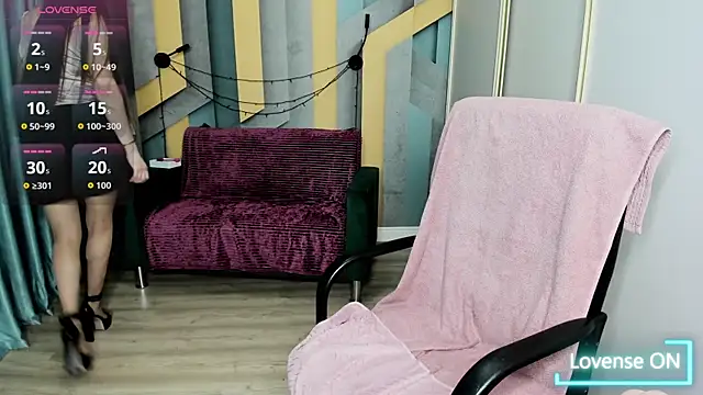 AriaGray online show from November 20, 2:18 pm