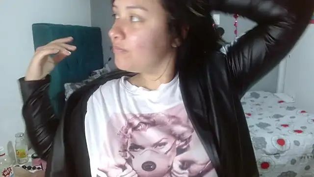 Snapshot of wandafuckass chatting on September 10, 6:30 pm wandafuckass online show from September 10, 6:30 pm