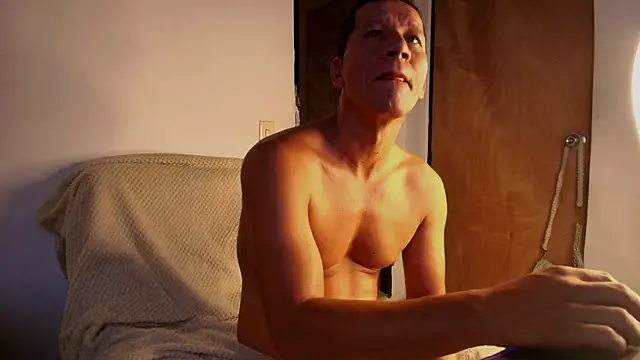 leoytessa 10 online show from September 9, 10:15 am