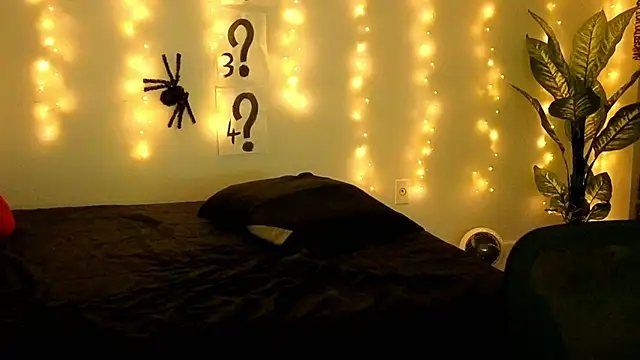 Sapphir3xoxo online show from October 29, 10:56 pm