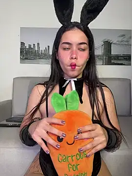 SophieRoyals online show from April 5, 12:48 pm