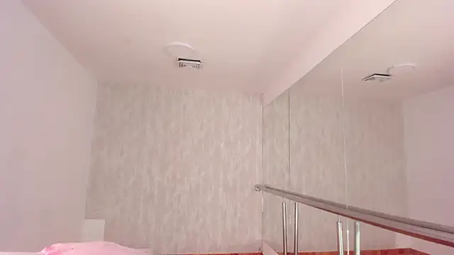 Ariella Ruiz online show from November 23, 12:40 pm