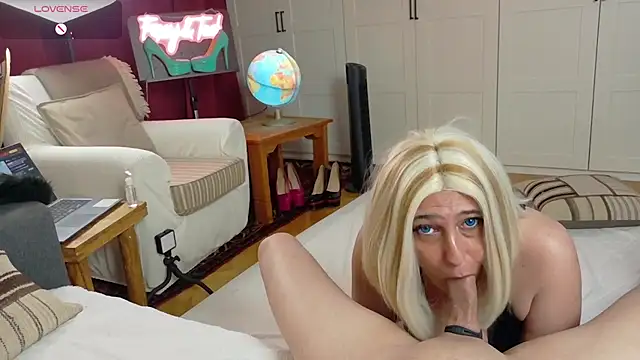 FoxyandTed online show from June 24, 3:00 pm