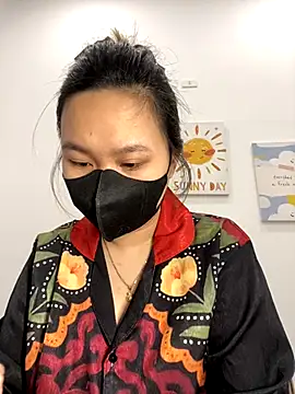 Odette68 online show from October 20, 2:36 am