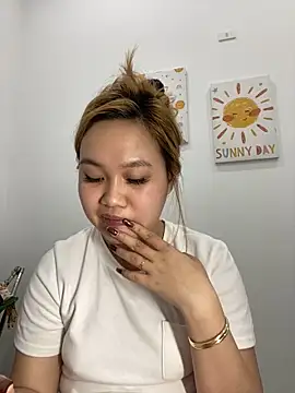 Odette68 online show from March 26, 3:08 am