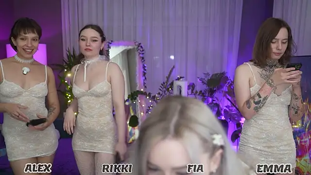 Snapshot of fiadventure chatting on October 10, 1:10 am fiadventure online show from October 10, 1:10 am