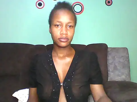 prettysonnie online show from October 18, 1:30 am