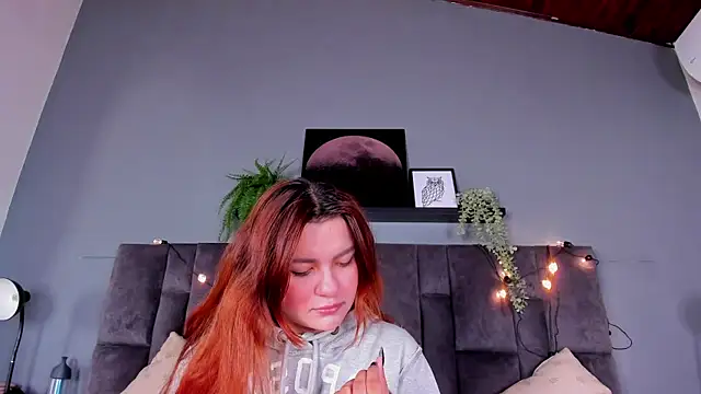 AbbyWathson online show from April 19, 11:54 am