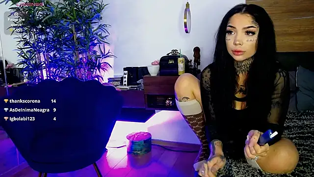 CreamyInkky  online show from November 23, 7:43 am