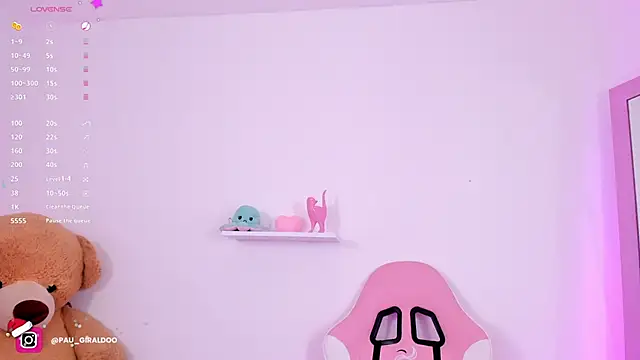 misspaulinaa online show from December 5, 12:32 am