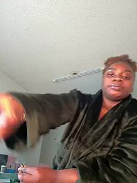 LillShayy online show from February 11, 5:03 pm