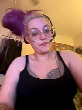 Lalalynn online show from December 1, 3:37 pm