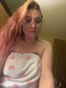 Lalalynn online show from February 17, 8:57 am