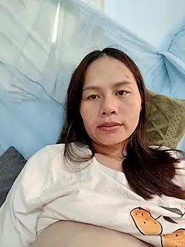 Baby-ladyass20 online show from October 10, 3:00 am