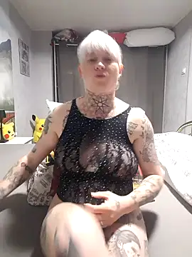 Snapshot of poussichienne chatting on September 23, 3:54 pm poussichienne online show from September 23, 3:54 pm