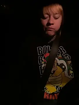 poussichienne online show from April 20, 3:20 am