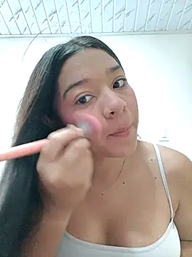 -VICKKY online show from January 19, 1:51 pm