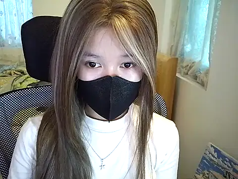 shi qi1i online show from March 8, 8:18 am