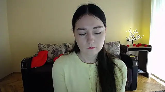 Pretty shy online show from June 1, 8:38 am