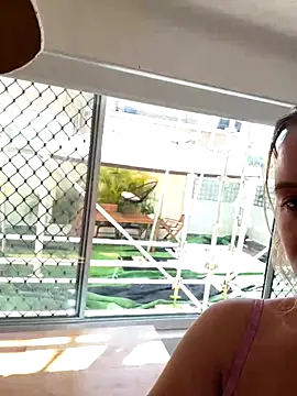 isisxoxx online show from September 17, 3:37 am