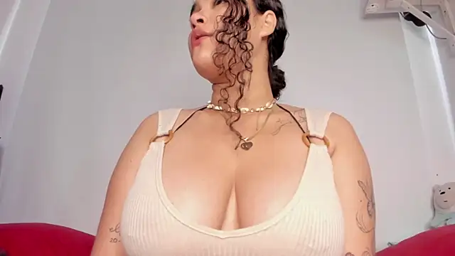 Chanelle  online show from September 21, 1:54 pm