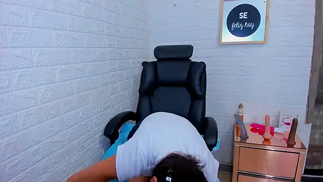 ImCrazzy online show from November 20, 3:24 pm