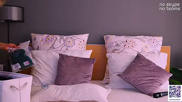 CottaDakota online show from September 30, 6:19 am