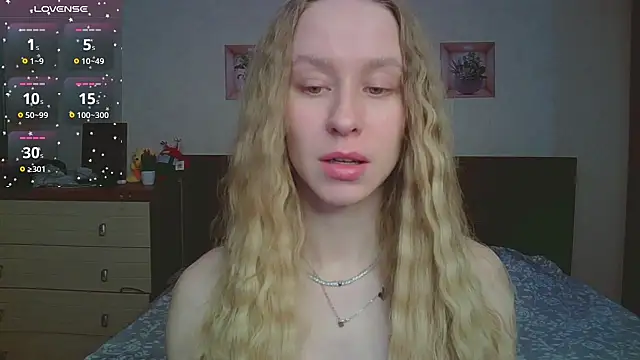 Lily  Devil online show from January 19, 3:41 pm