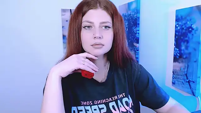 Snapshot of Lizzy_Love chatting on October 21, 12:42 pm Lizzy Love online show from October 21, 12:42 pm