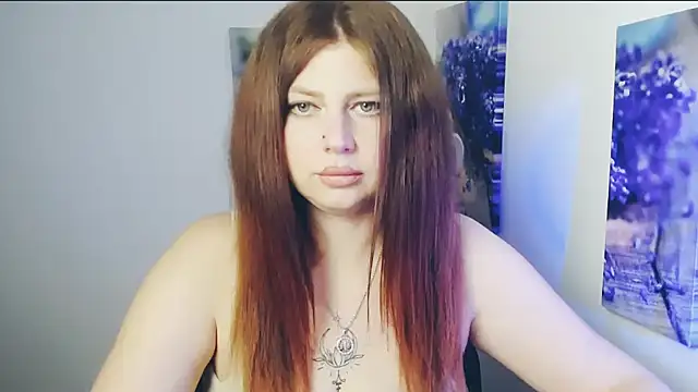 Lizzy Love online show from April 22, 9:50 am