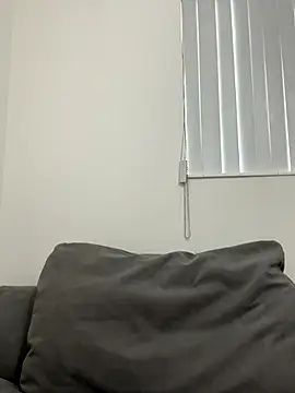 brookehoneynina online show from December 19, 5:49 pm