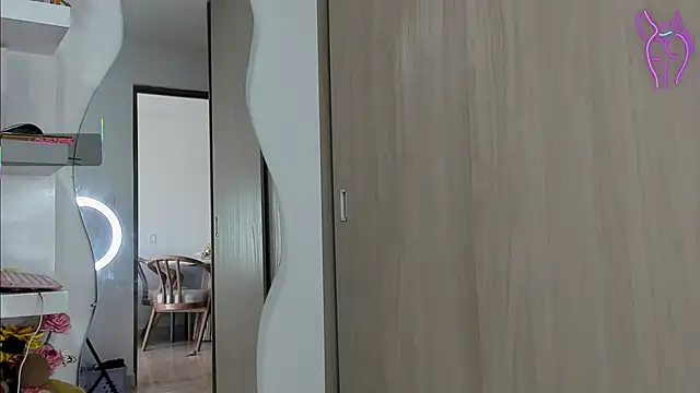 Queen Antonella Oficial online show from September 13, 2:36 pm