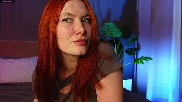 Liv Fay online show from February 17, 1:54 pm