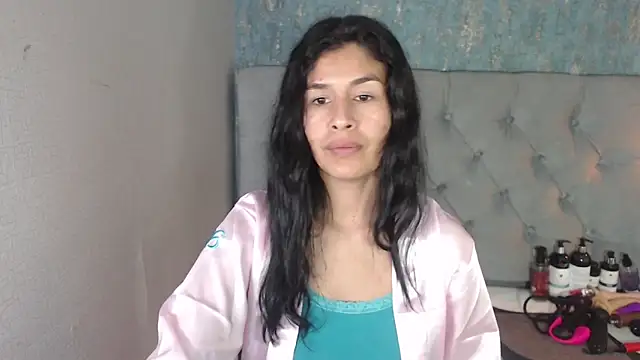 ginasailor online show from April 18, 1:08 am