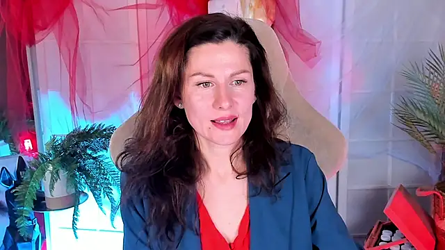 April o Nill online show from November 18, 5:14 pm