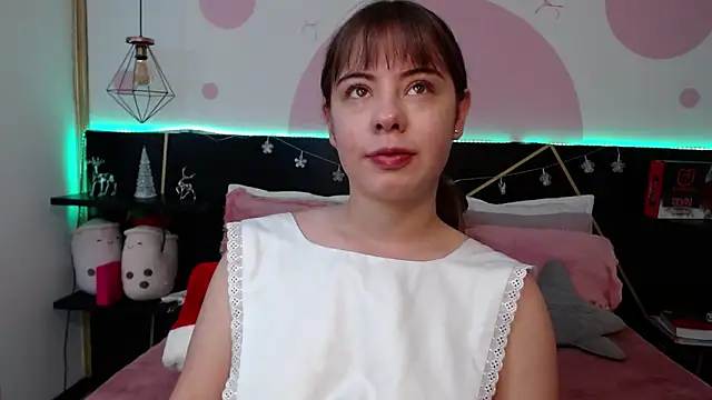 DanniAbbey online show from December 17, 12:20 pm