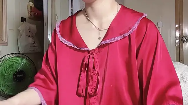 LinhChi 9x online show from April 4, 1:04 am