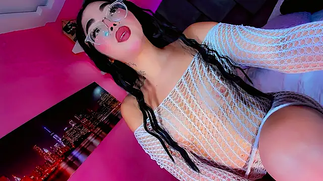 Saamanthaa11 online show from March 7, 5:03 am