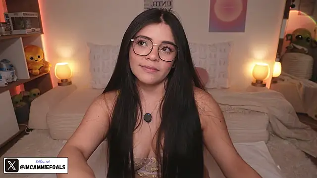 cammiefoalss online show from April 12, 5:05 pm