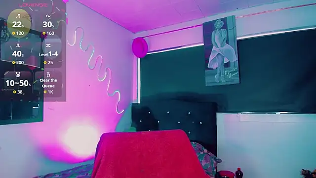 Kendall hornyy online show from February 19, 7:24 pm