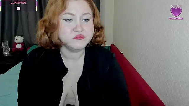 GeorginiaGrimes online show from December 5, 9:21 am