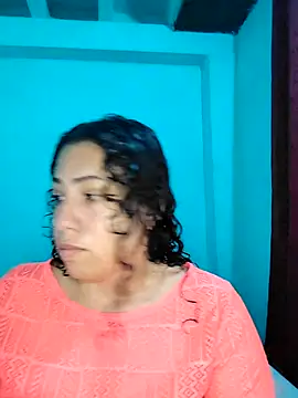 aixa 15 online show from May 12, 12:12 pm