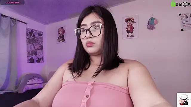 juli juliana online show from March 9, 7:17 pm