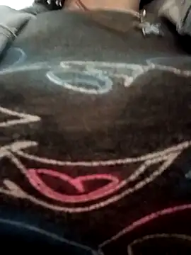 Missmesexycouple69 online show from December 4, 3:46 pm