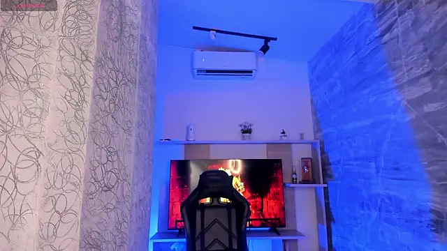 Melany Luv online show from March 12, 9:17 pm