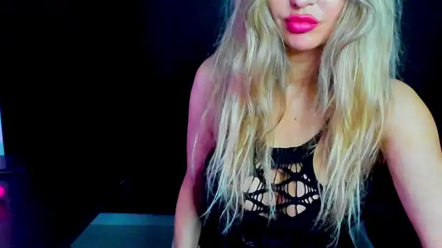 SuriFlirt online show from September 19, 12:20 am