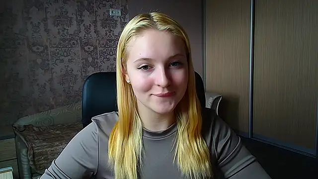 Milka kiss  online show from March 20, 1:16 pm