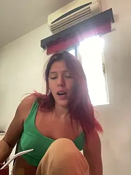 Amandaxxx7 online show from March 18, 7:08 pm