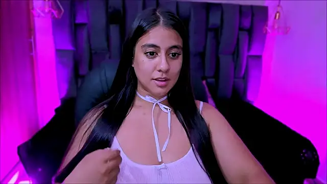 Xisu  online show from April 16, 9:03 pm